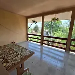 Casa Armonia Costinesti بيت ضيافة *